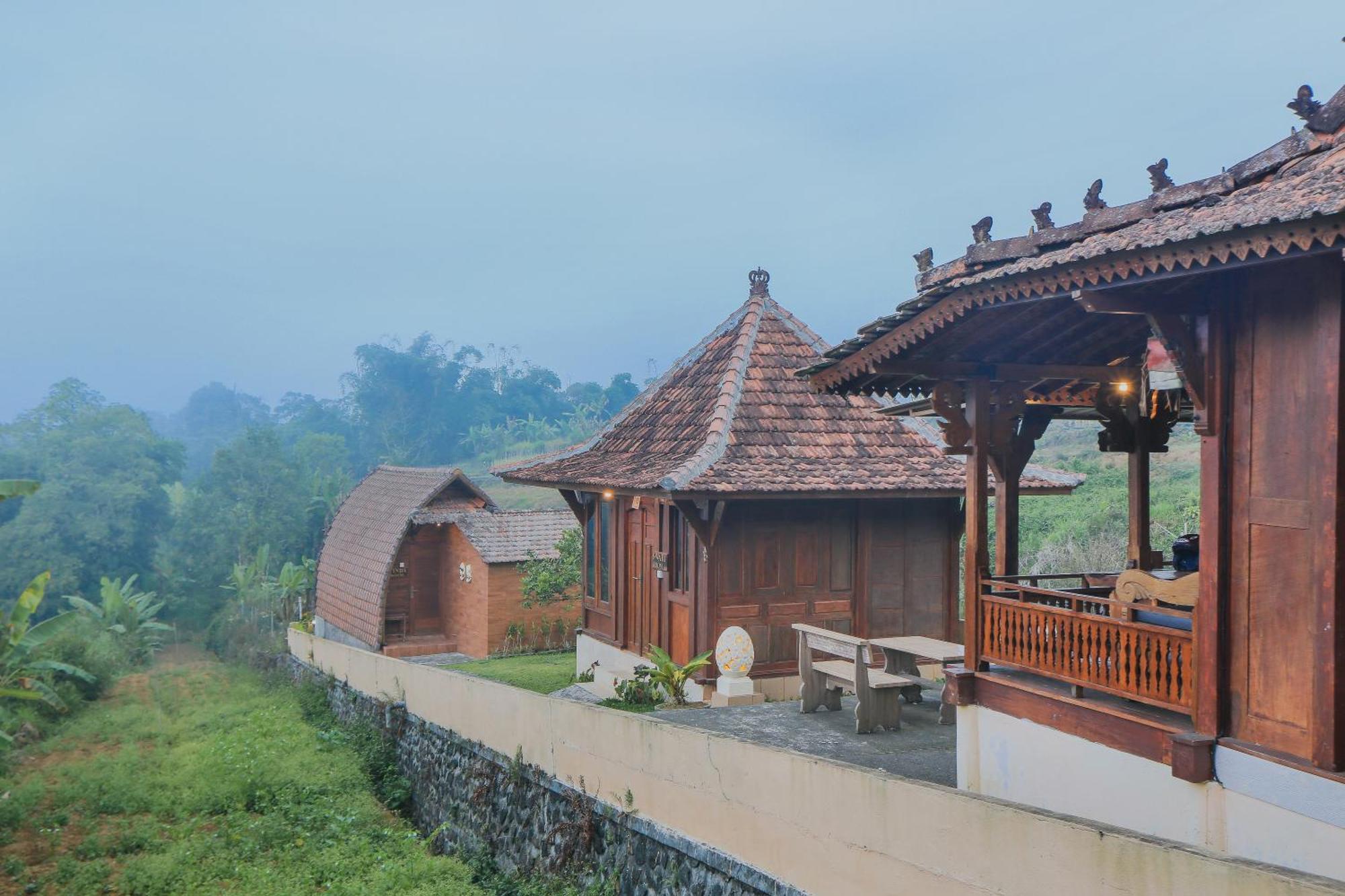 Tunjung Sari Bedugul *